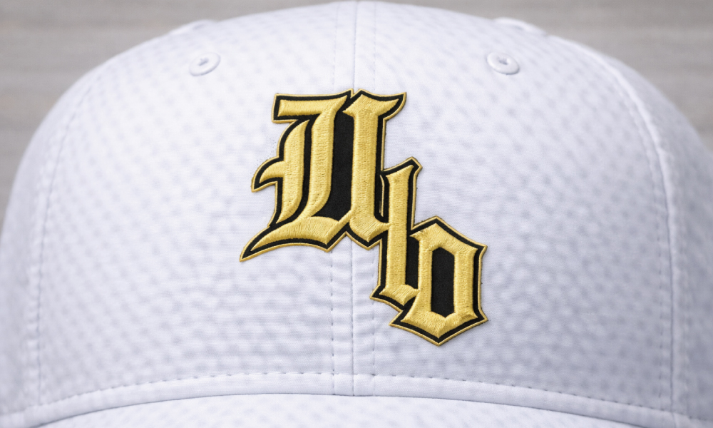 帽子:トリプル直刺繡1段